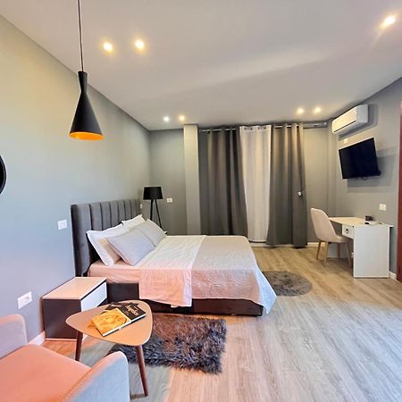 Belix Hotel Apartments, Near The Beach Durrës Eksteriør billede
