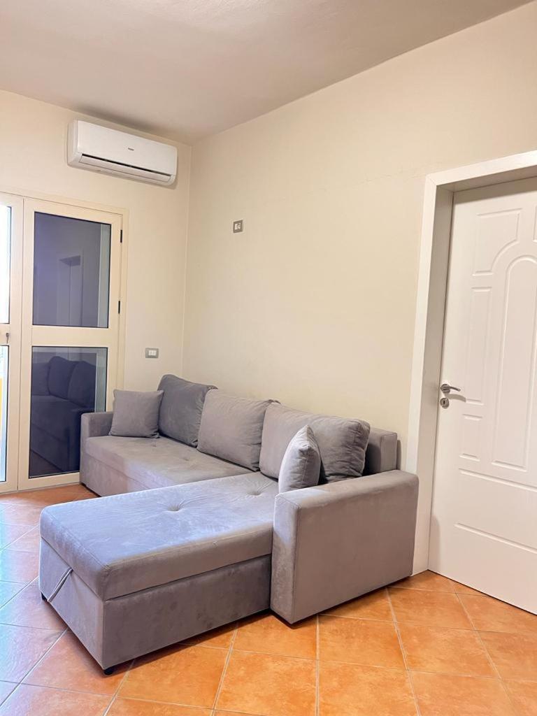 Belix Hotel Apartments, Near The Beach Durrës Eksteriør billede