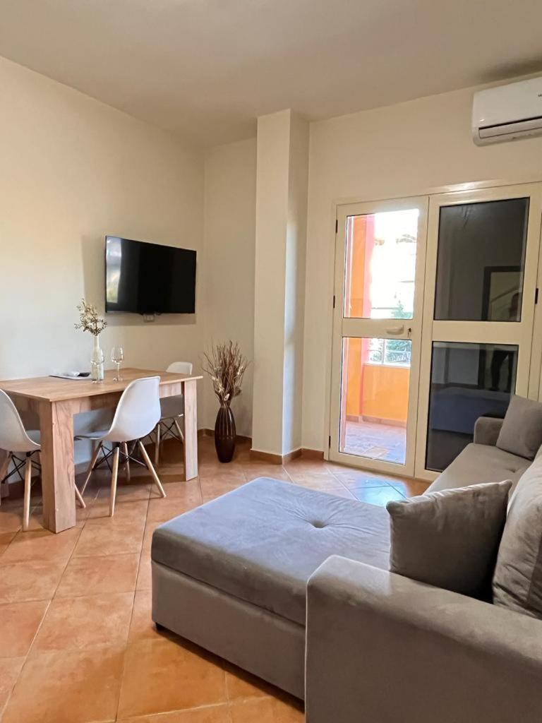 Belix Hotel Apartments, Near The Beach Durrës Eksteriør billede