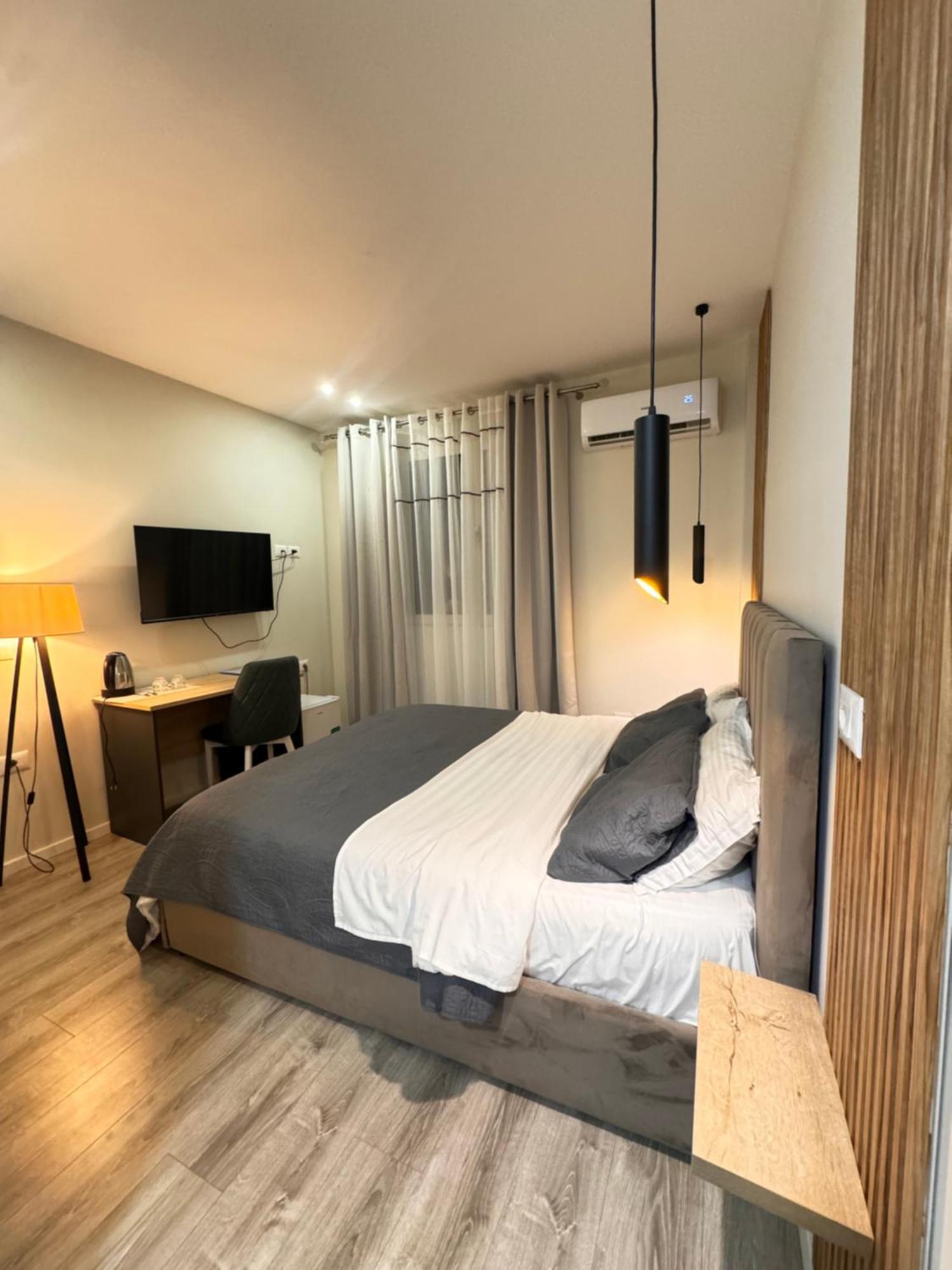 Belix Hotel Apartments, Near The Beach Durrës Eksteriør billede
